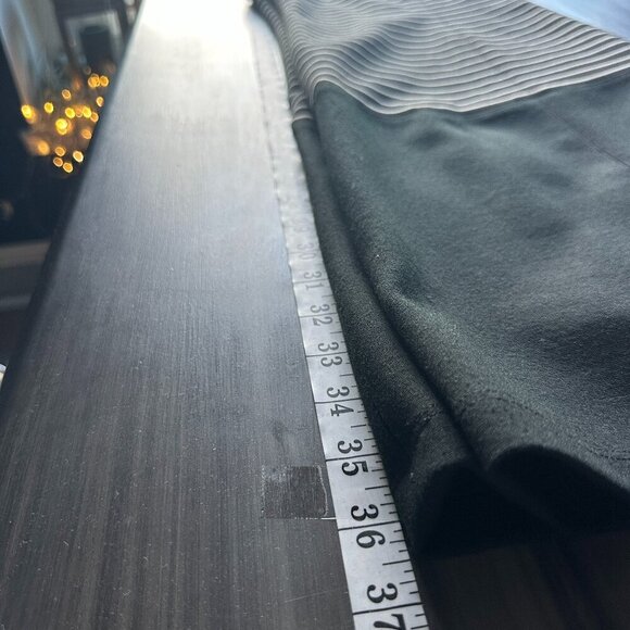 NWOT Vince Camuto Black & White Striped Knit Sleeveless Spandex Dress Size 12 - Picture 11 of 11